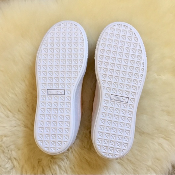 Puma Platform Hyper Embroidered Sneakers - Picture 8 of 8